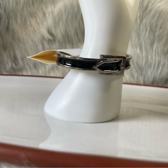 COPY - Buckle bracelet black and silver - Picture 4 of 5